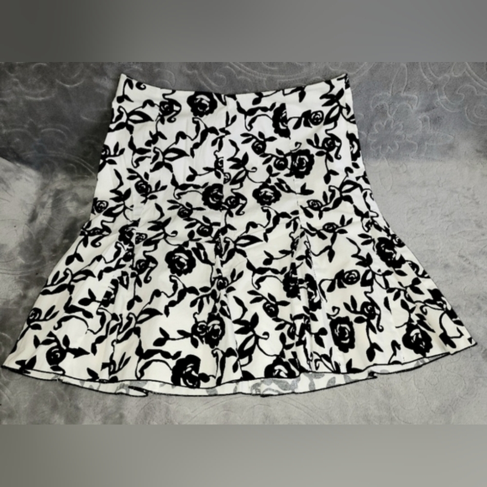 WHBM White Cotton Blend Black Velvet Rose A Line Twirl Skirt Sz 2